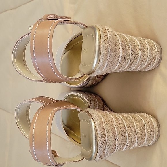 Marc Fisher soft gold espadrille wedge sandal - Picture 3 of 5